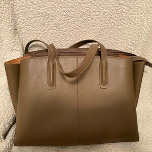 Elegant Brown Leather Tote Bag